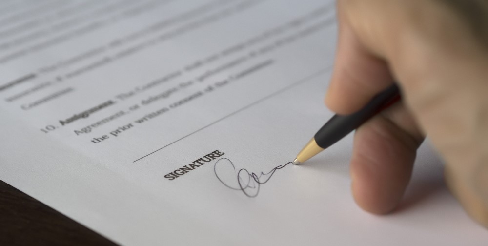 an employee signs a settlement agreement 